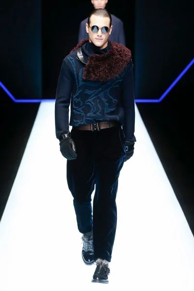 Look 45